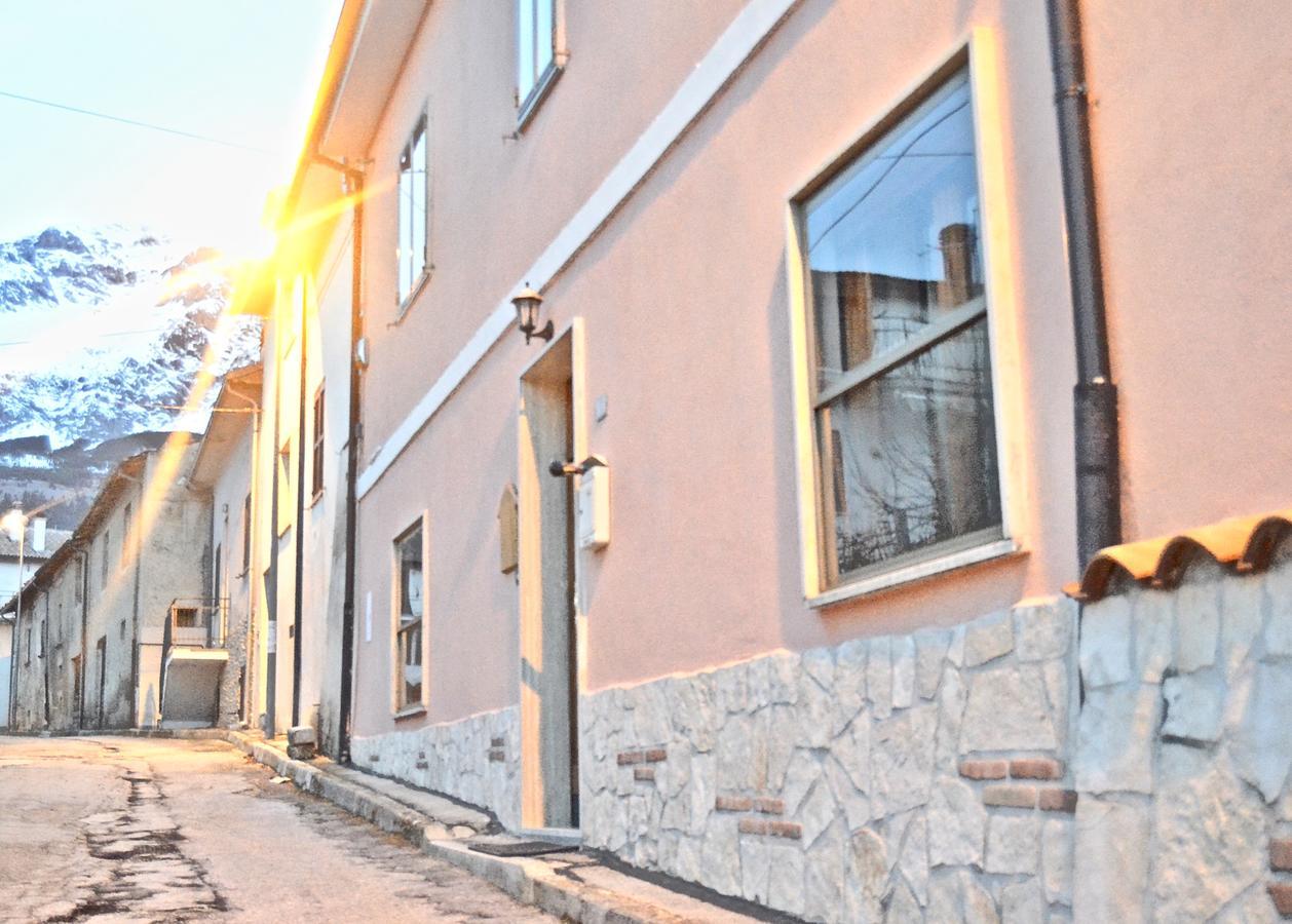 B&B Mo•Si Massa d'Albe Buitenkant foto